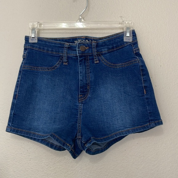 WILD FABLE HIGH RISE BLUE DENIM SHORTS - Picture 2 of 10